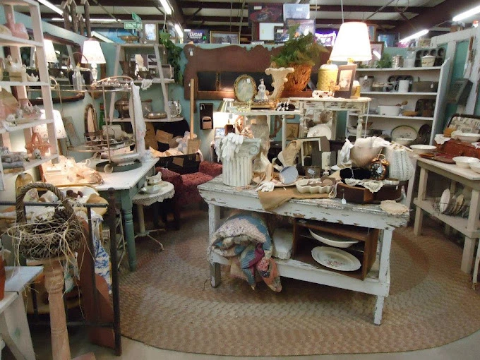 Heart of Ohio Antique Center