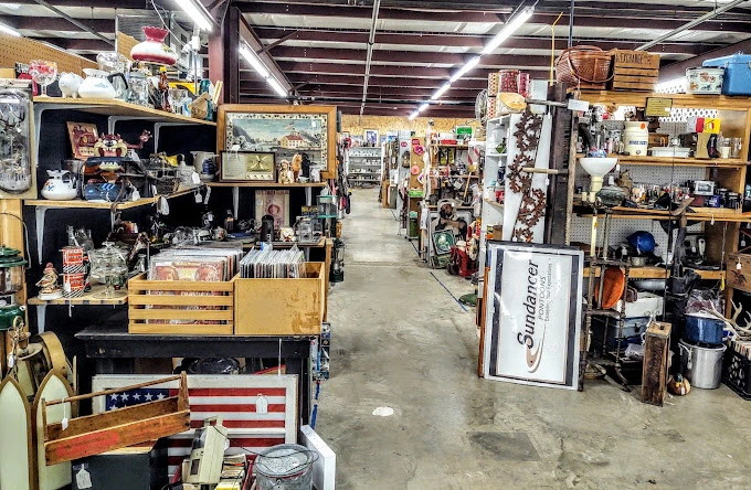 Heart of Ohio Antique Center 3