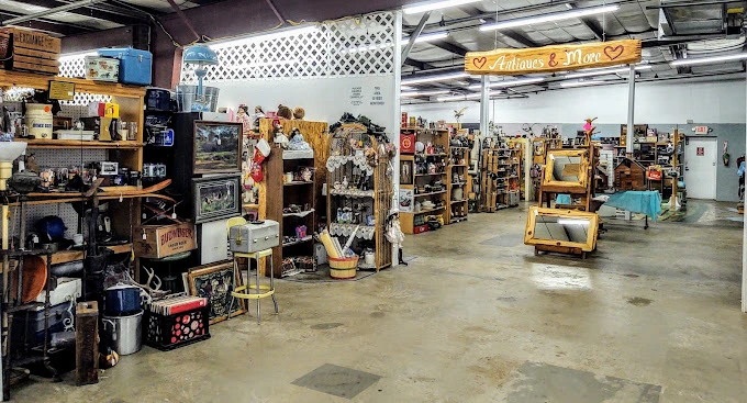 Heart of Ohio Antique Center 3