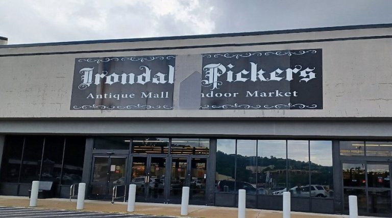 Irondale Pickers antique mall exterior storefront in Irondale, Alabama